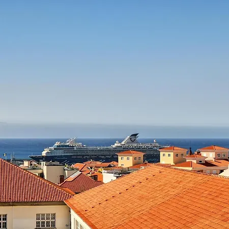 Maranta House, A In Madeira